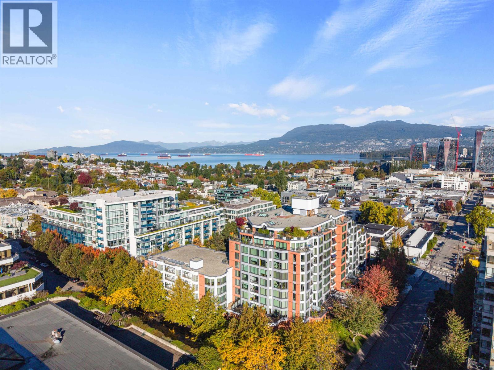 2201 Pine Street #301 Property Photo 1