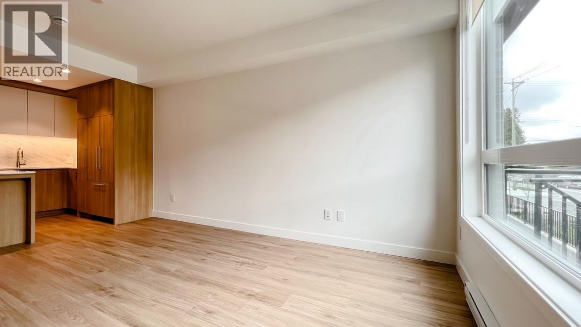 114 6085 Irmin Street Property Photo 5