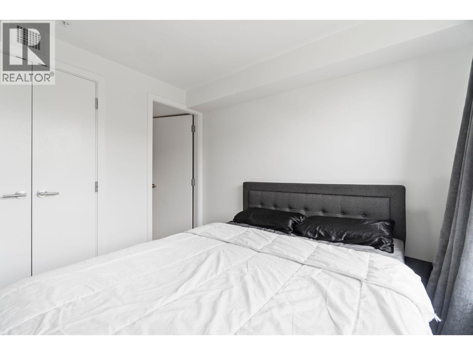 114 6085 Irmin Street Property Photo 17