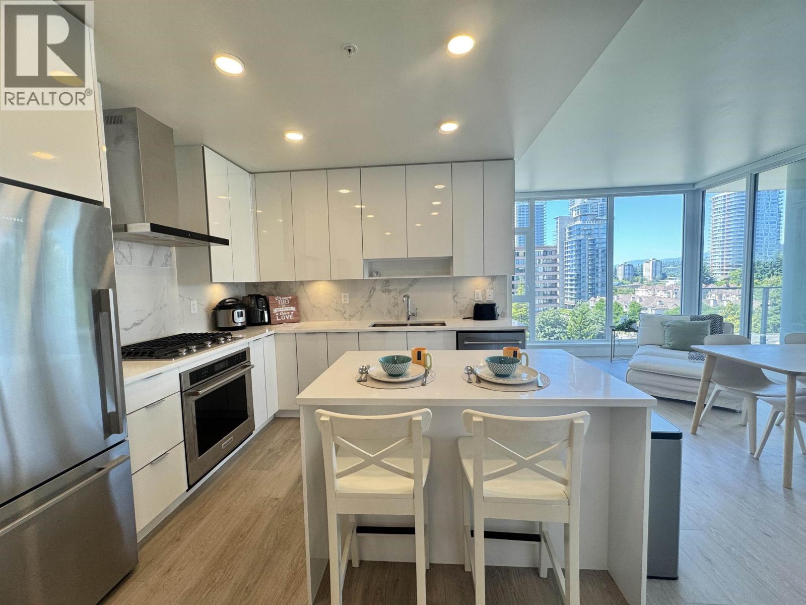 555 Sydney Avenue #608 Property Photo 1