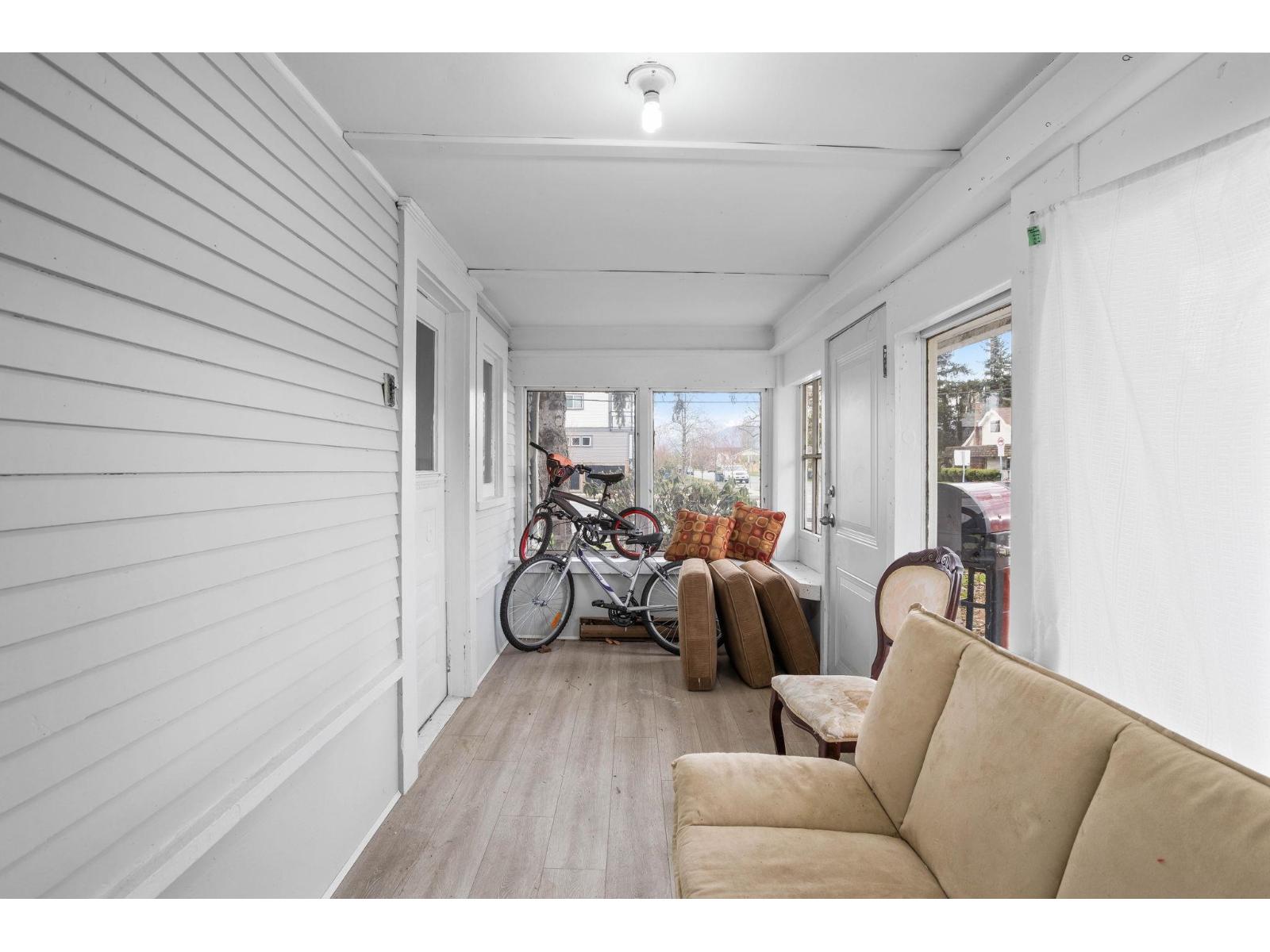 34595 2 Avenue Property Photo 25