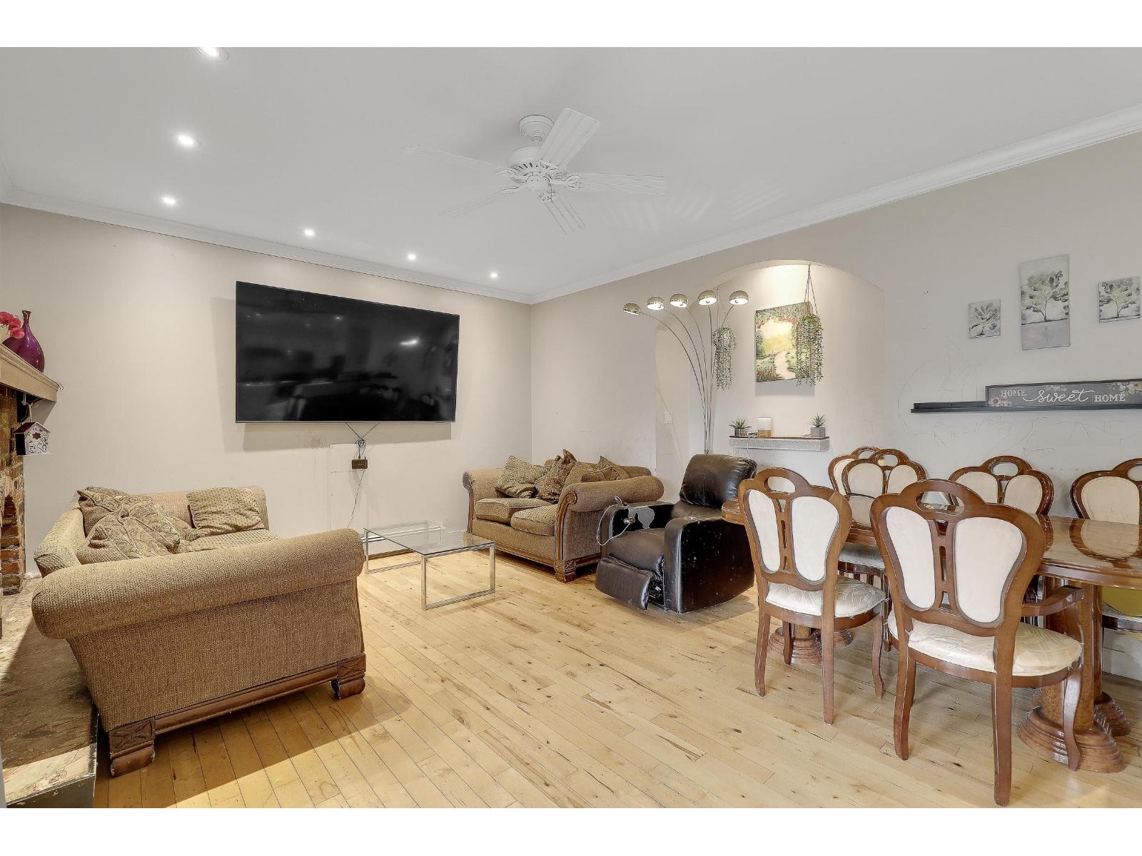 7913 192 Street Property Photo 12