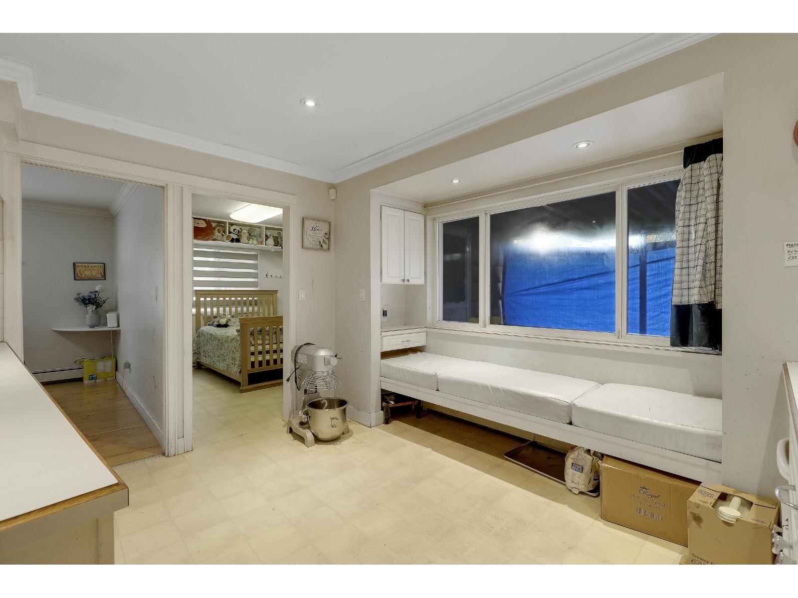 7913 192 Street Property Photo 15
