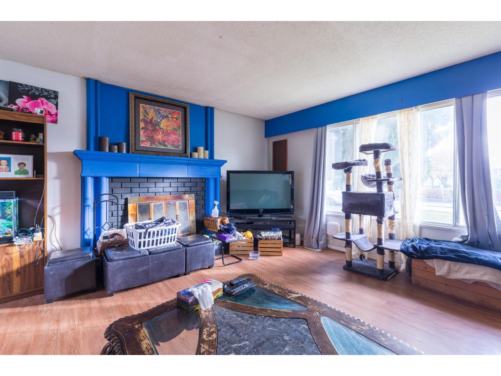 32633 Marshall Road Property Photo 8