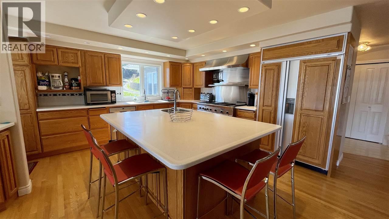6262 Mulligan Drive Property Photo 4