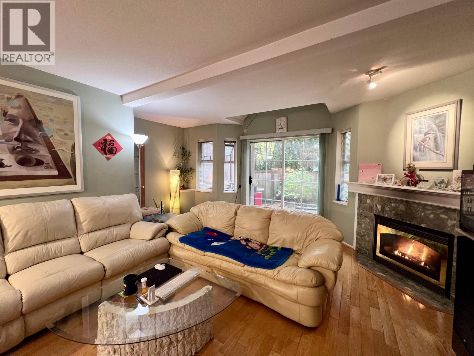 11 7488 Salisbury Avenue Property Photo 2