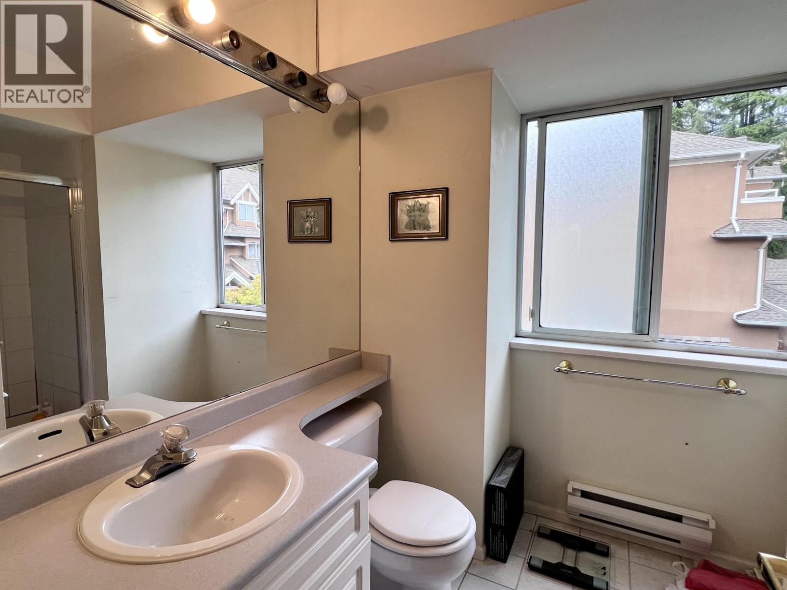 11 7488 Salisbury Avenue Property Photo 7