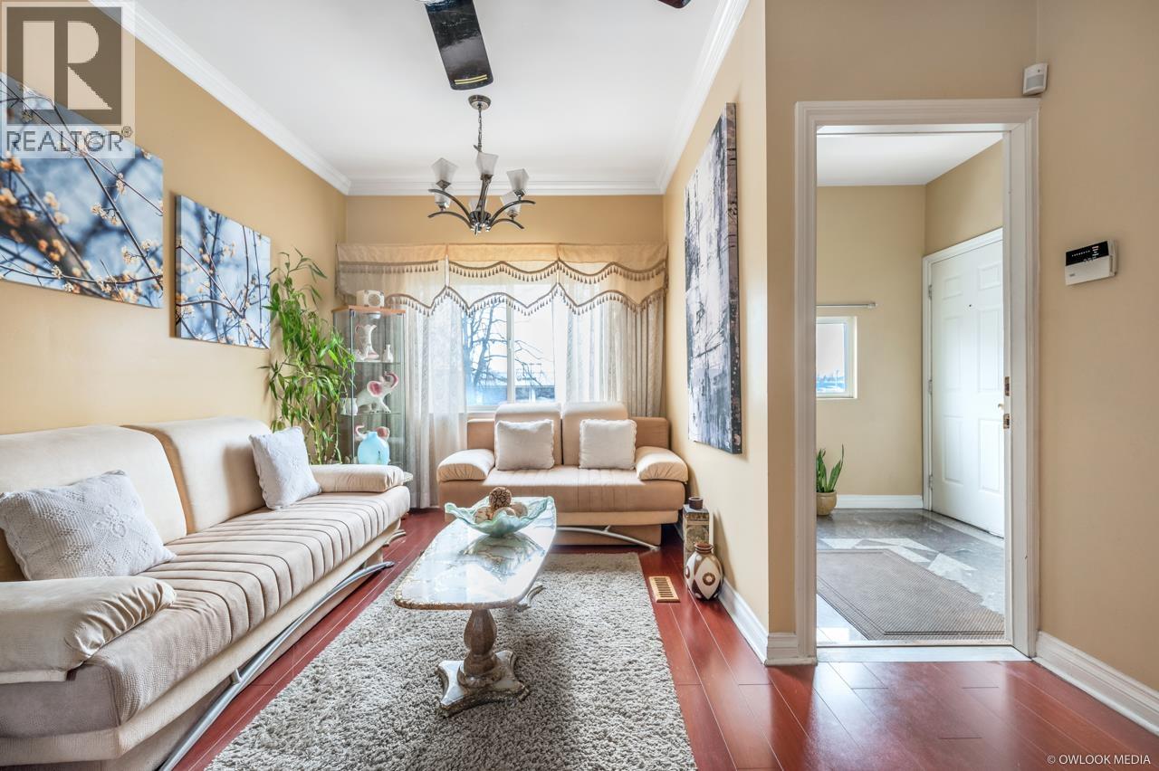 475 Se Marine Drive Property Photo 6