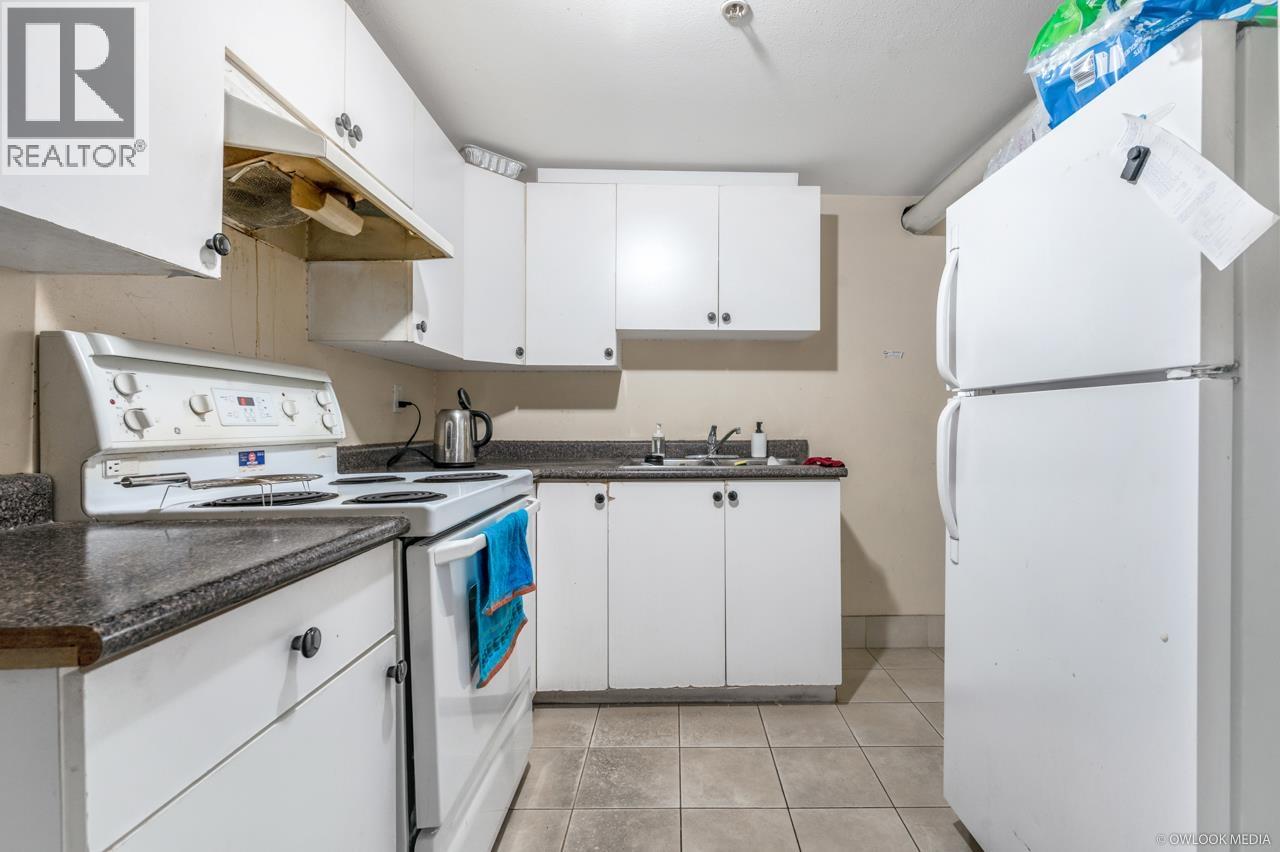 475 Se Marine Drive Property Photo 17