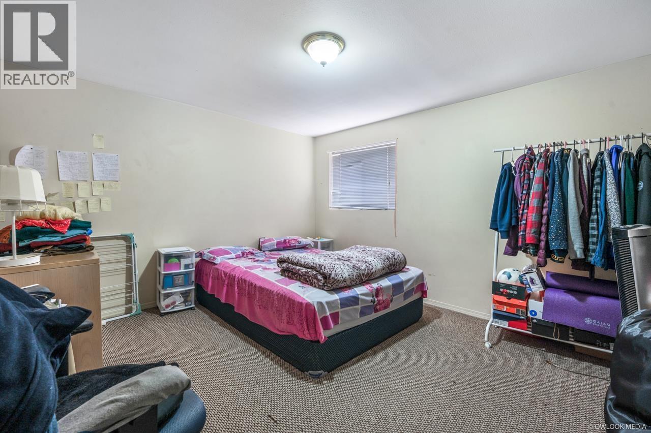 475 Se Marine Drive Property Photo 18