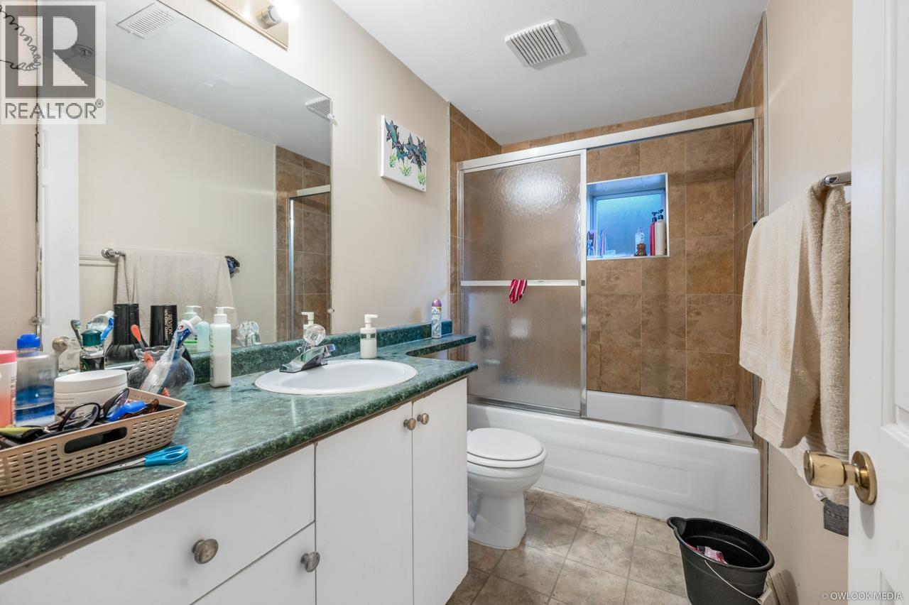 475 Se Marine Drive Property Photo 19
