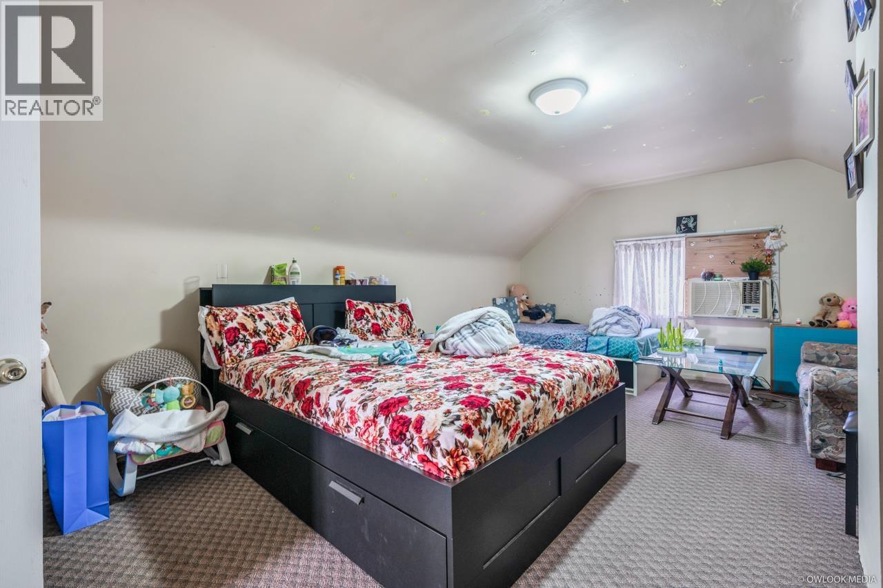 475 Se Marine Drive Property Photo 24