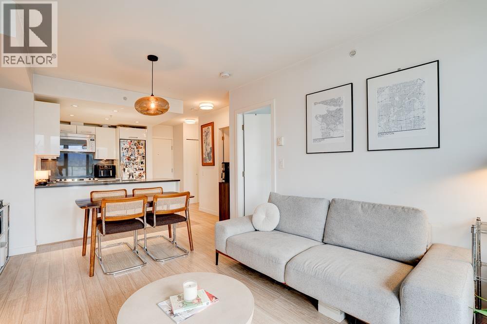 201 983 E Hastings Street Property Photo 6