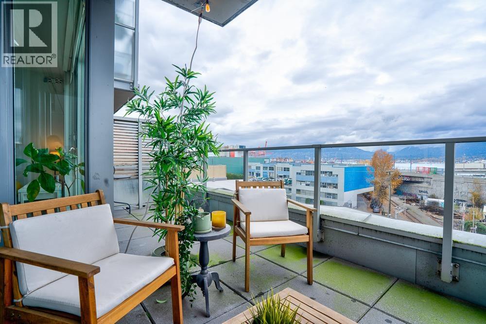 201 983 E Hastings Street Property Photo 21