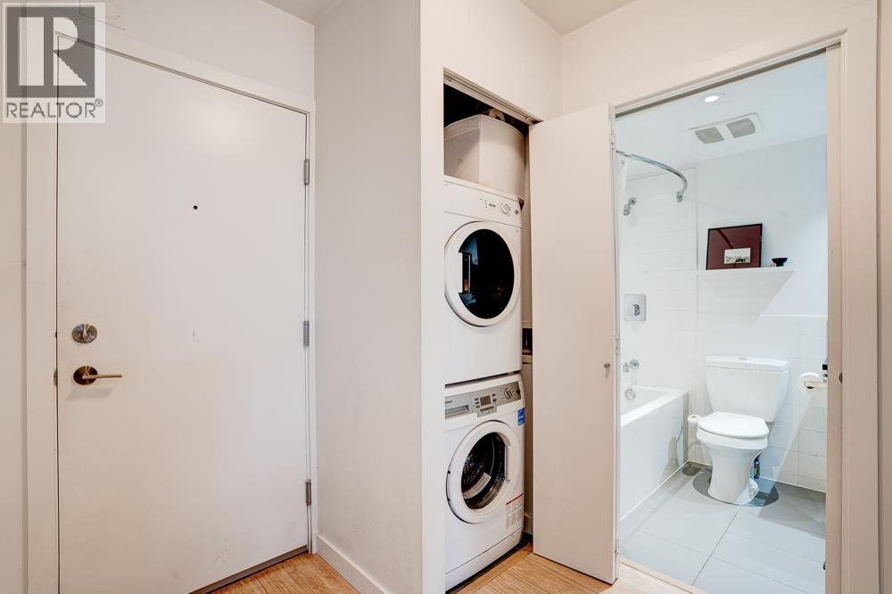 201 983 E Hastings Street Property Photo 24