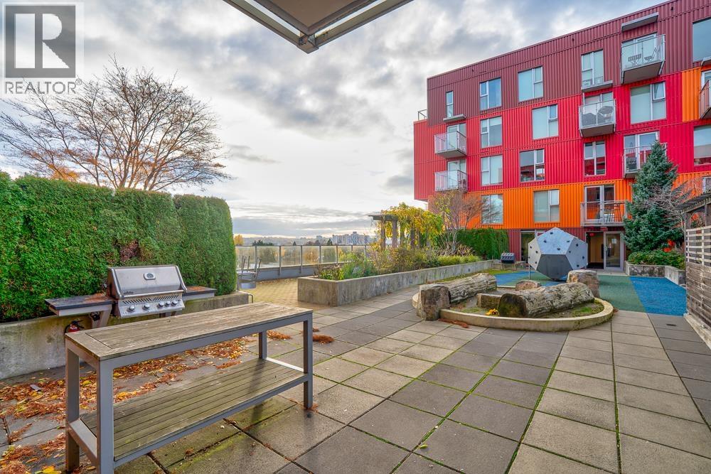 201 983 E Hastings Street Property Photo 31