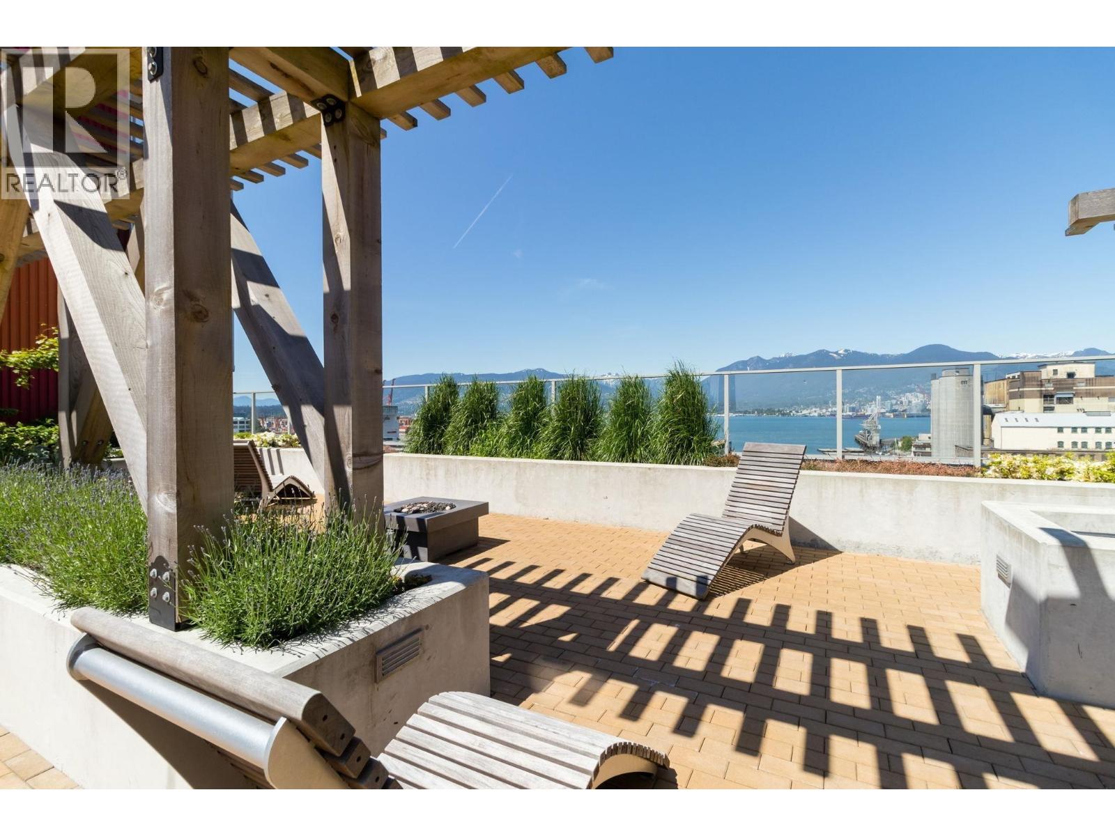 201 983 E Hastings Street Property Photo 34
