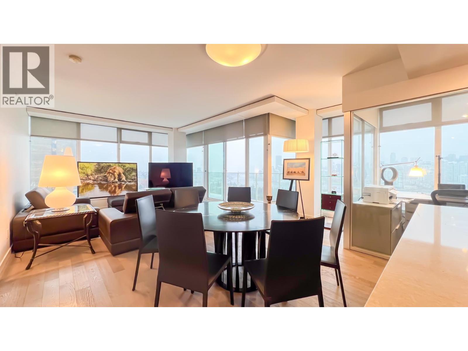 1801 2411 Heather Street Property Photo 11
