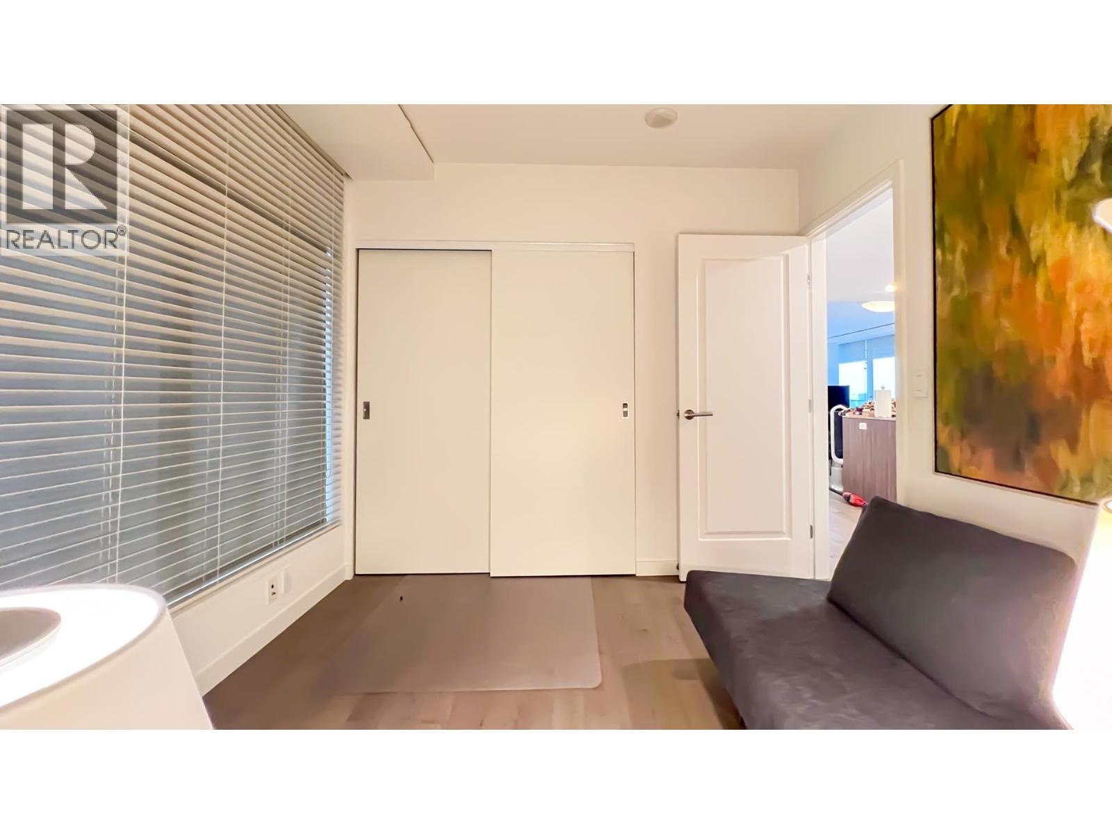 1801 2411 Heather Street Property Photo 22