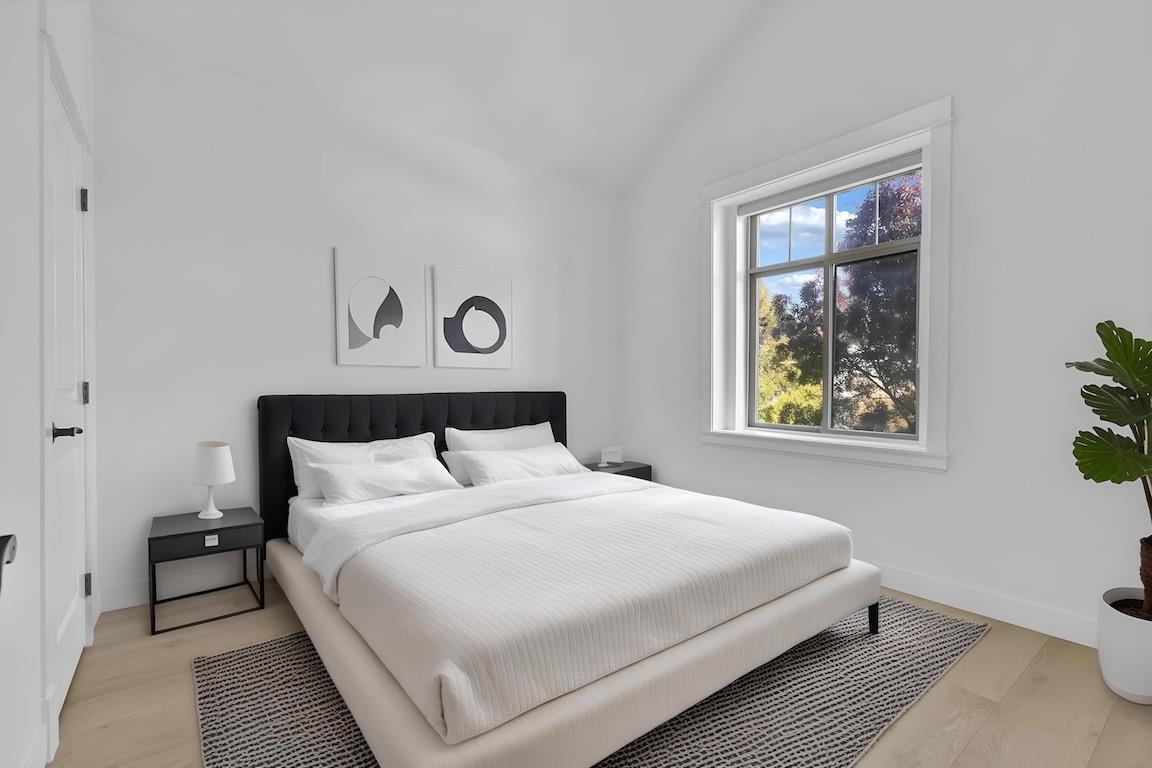 14636 36a Avenue Property Photo 12