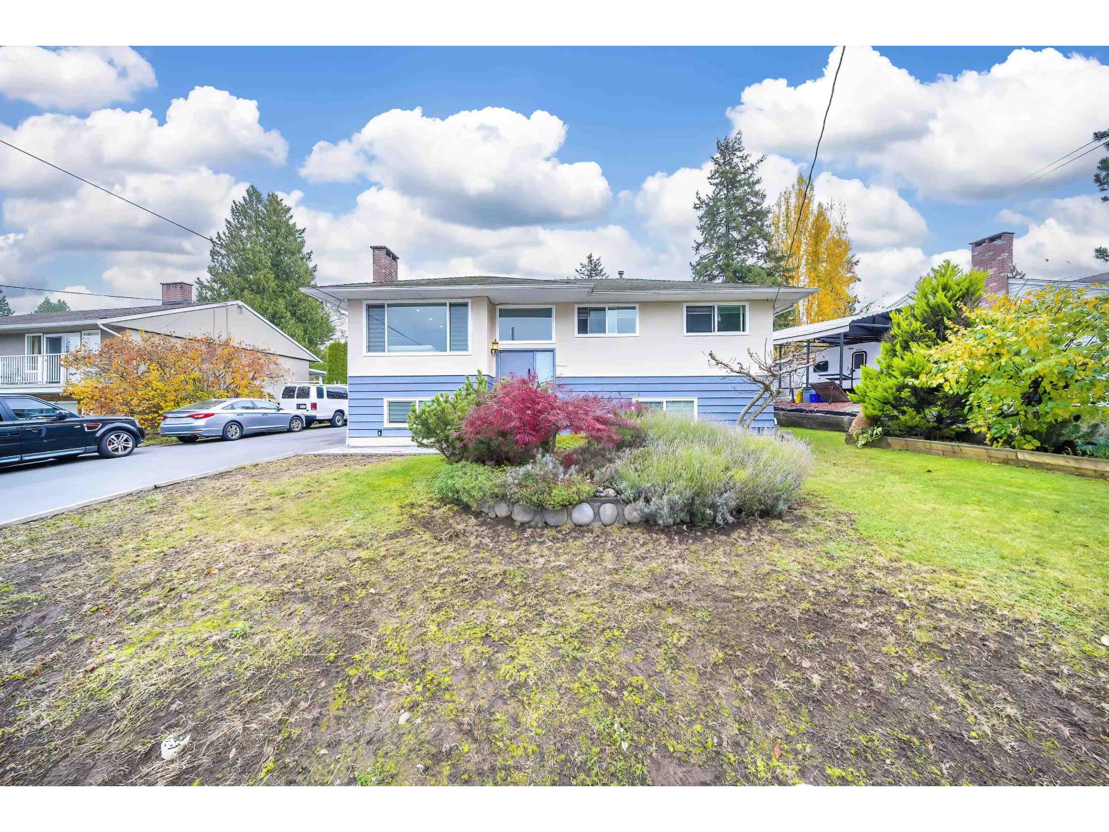 9476 Dawson Crescent Property Photo 2