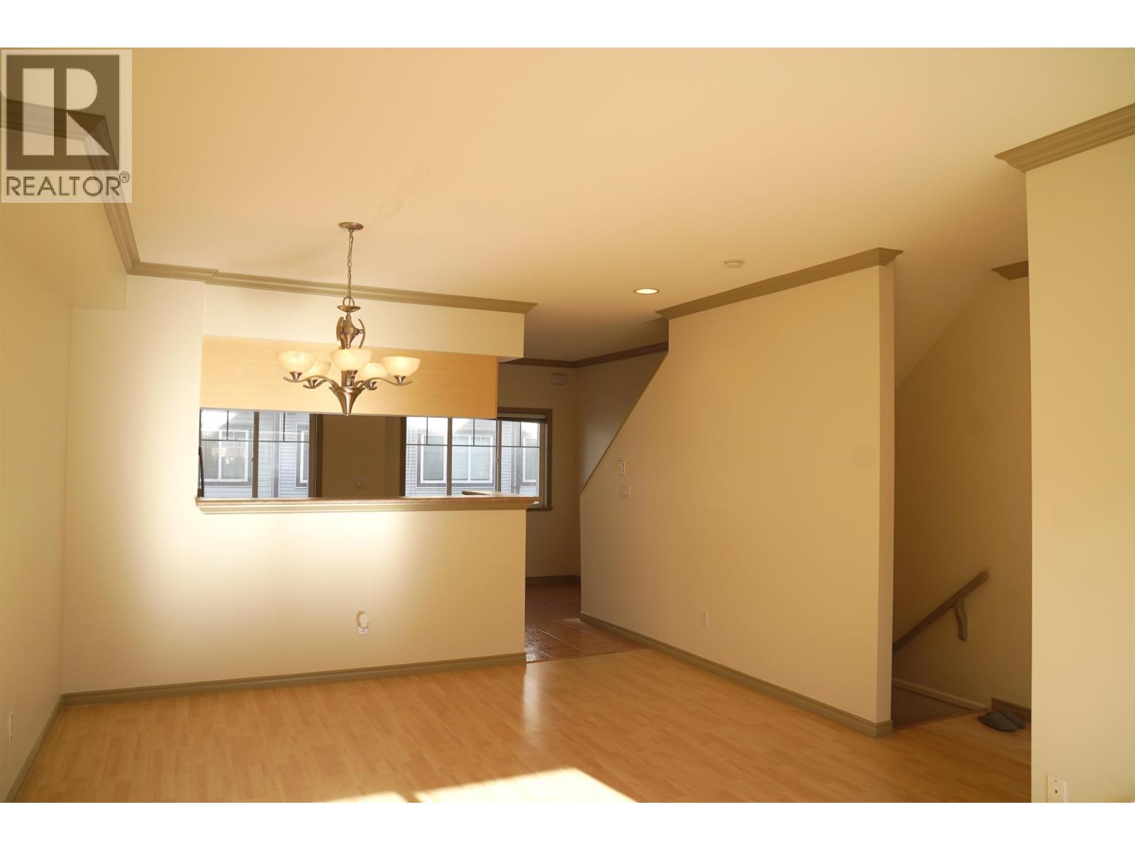 8 7700 Abercrombie Drive Property Photo 4