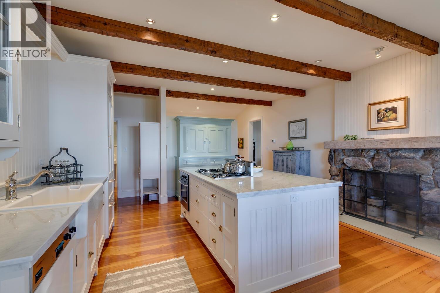 1289 Gower Point Road Property Photo 14