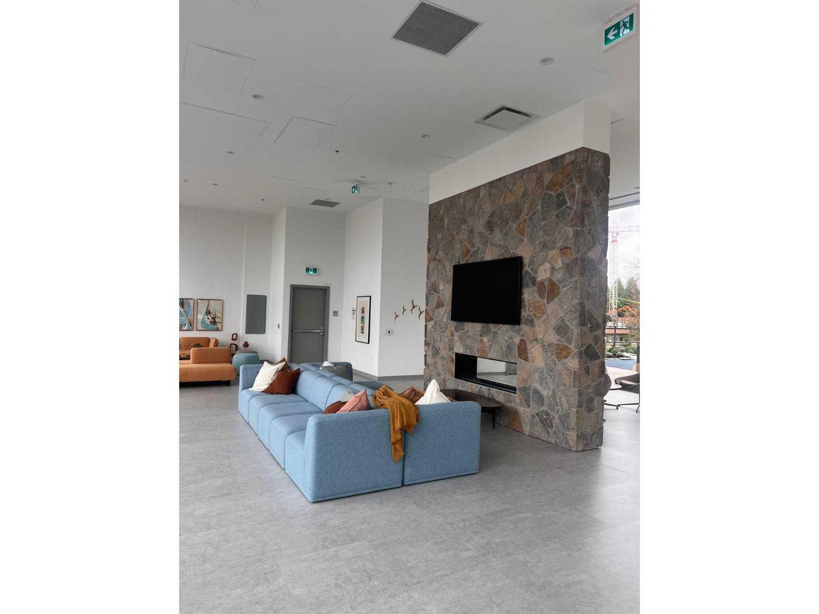3211 13675 107a Avenue Property Photo 1