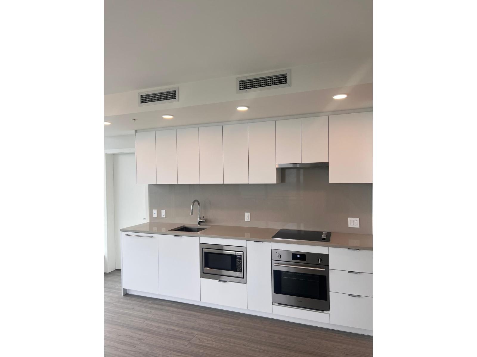 3211 13675 107a Avenue Property Photo 12