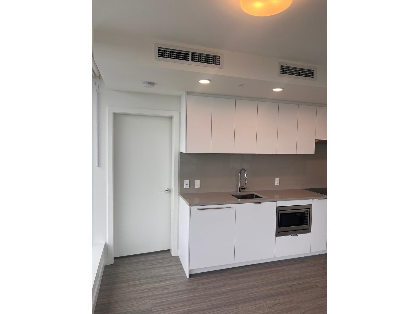 3211 13675 107a Avenue Property Photo 21