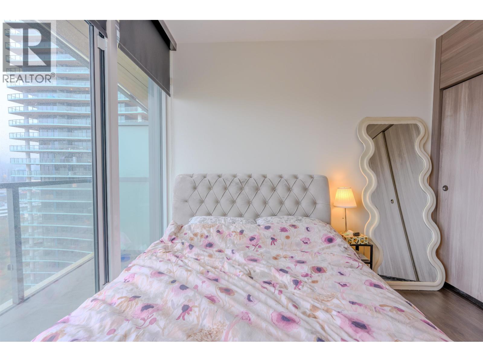 1602 4890 Lougheed Highway Property Photo 19