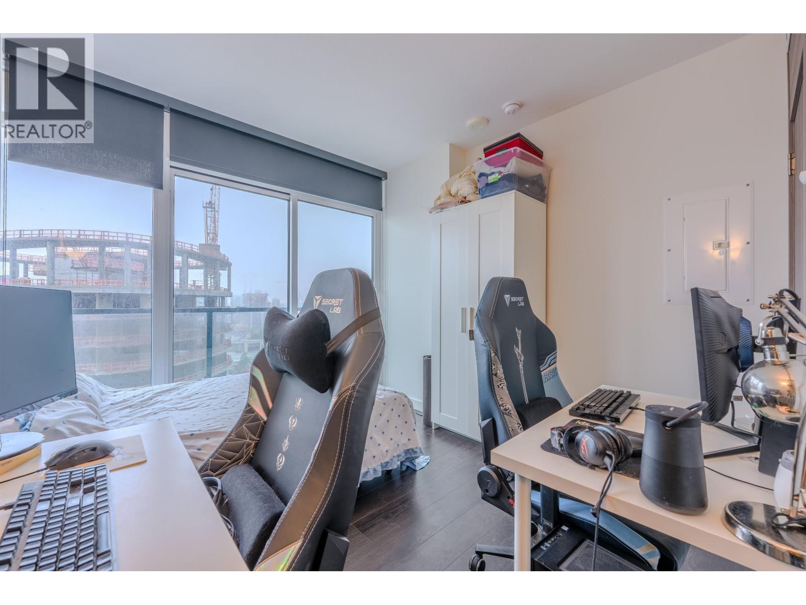 1602 4890 Lougheed Highway Property Photo 22