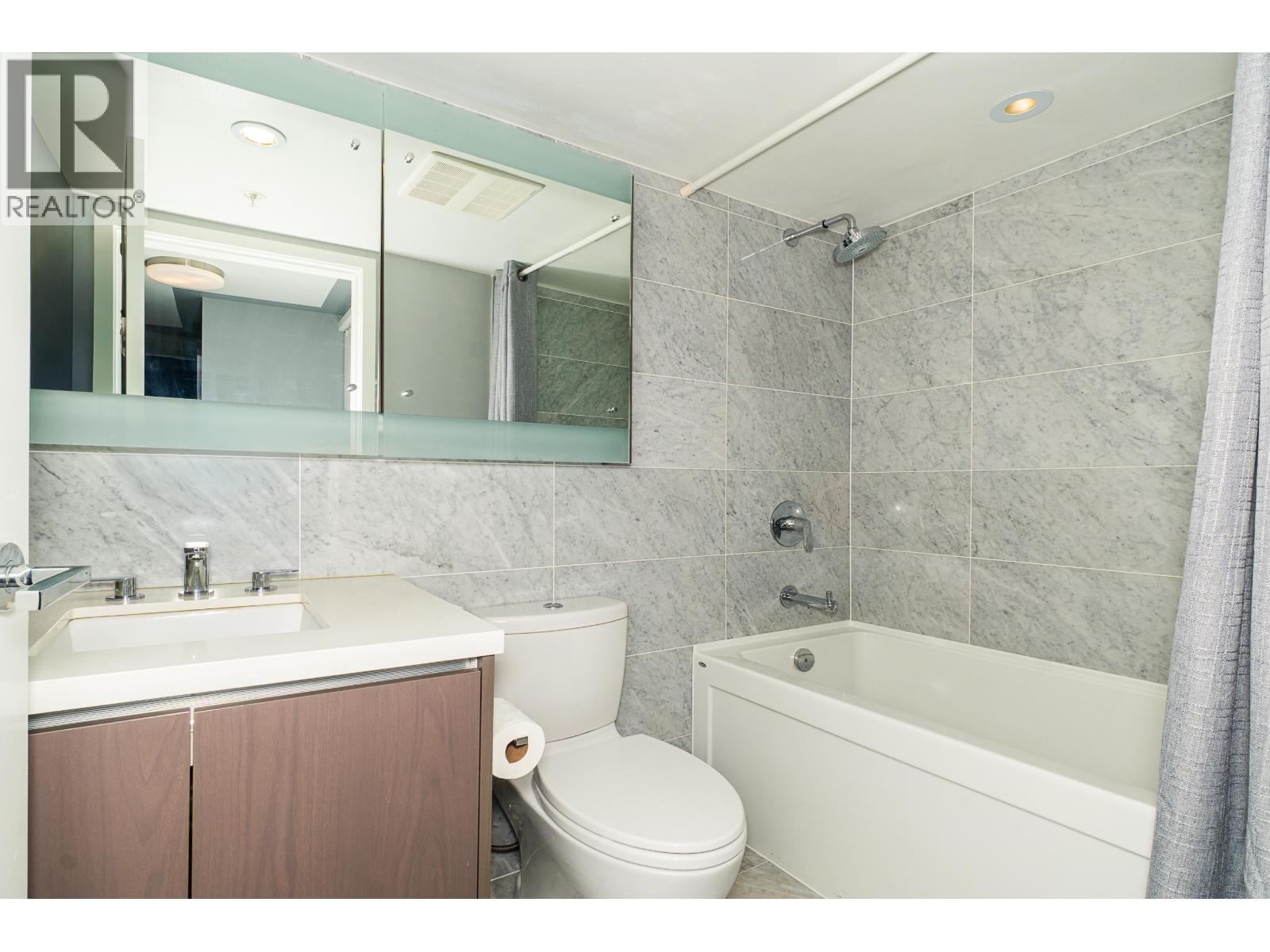 601 8833 Hazelbridge Way Property Photo 16