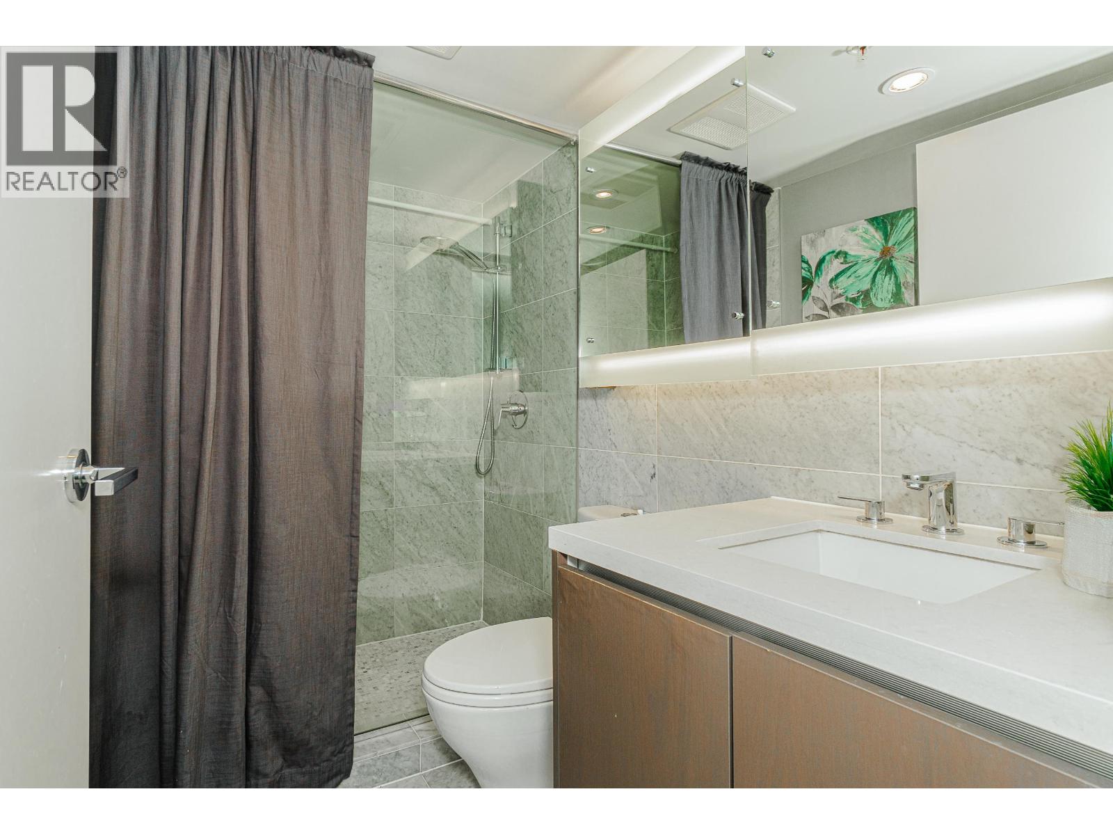 601 8833 Hazelbridge Way Property Photo 22