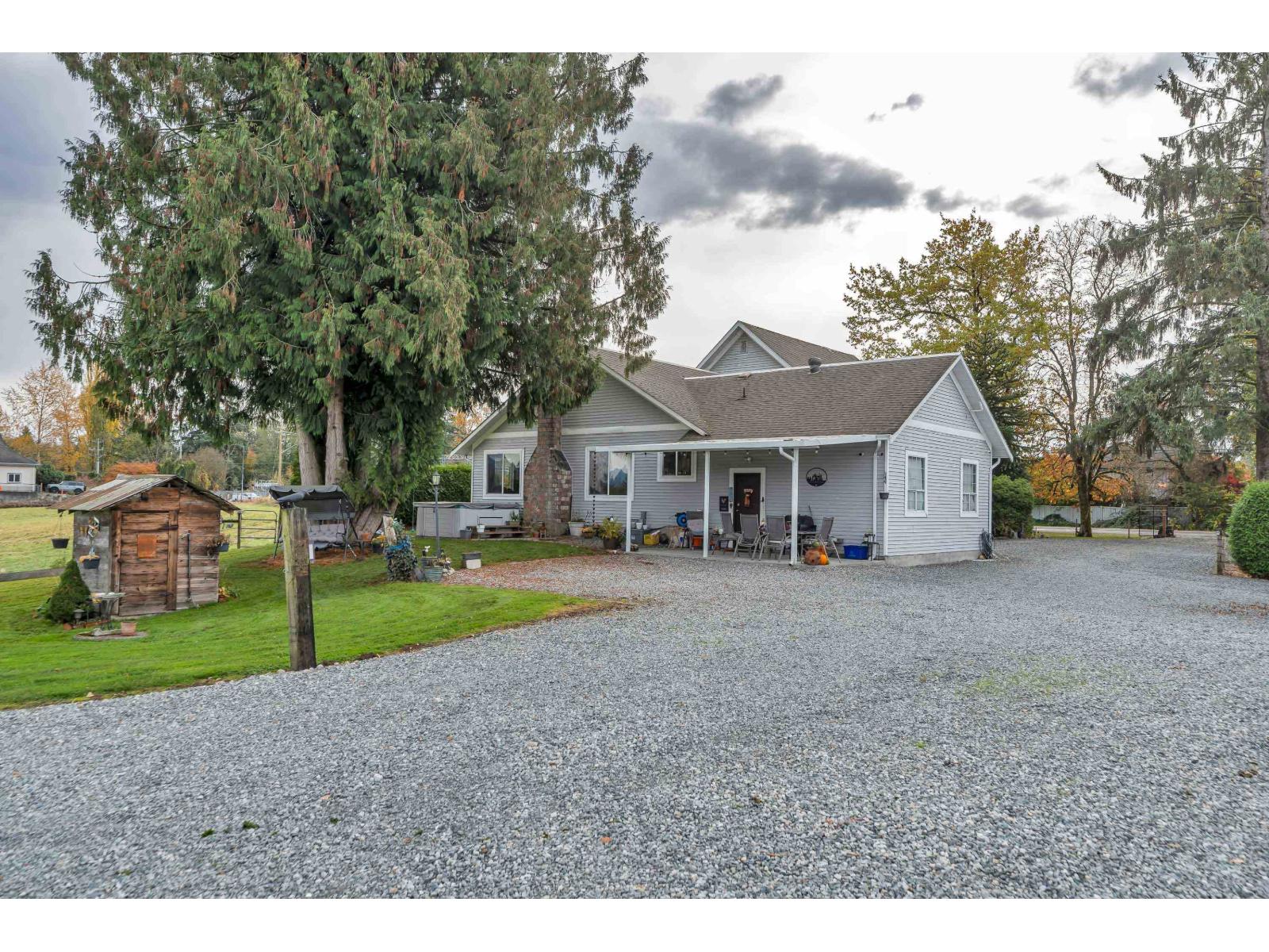 21293 96 Avenue Property Photo 4