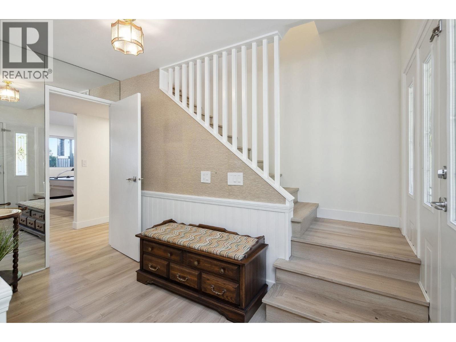 330 Bayview Road Property Photo 5