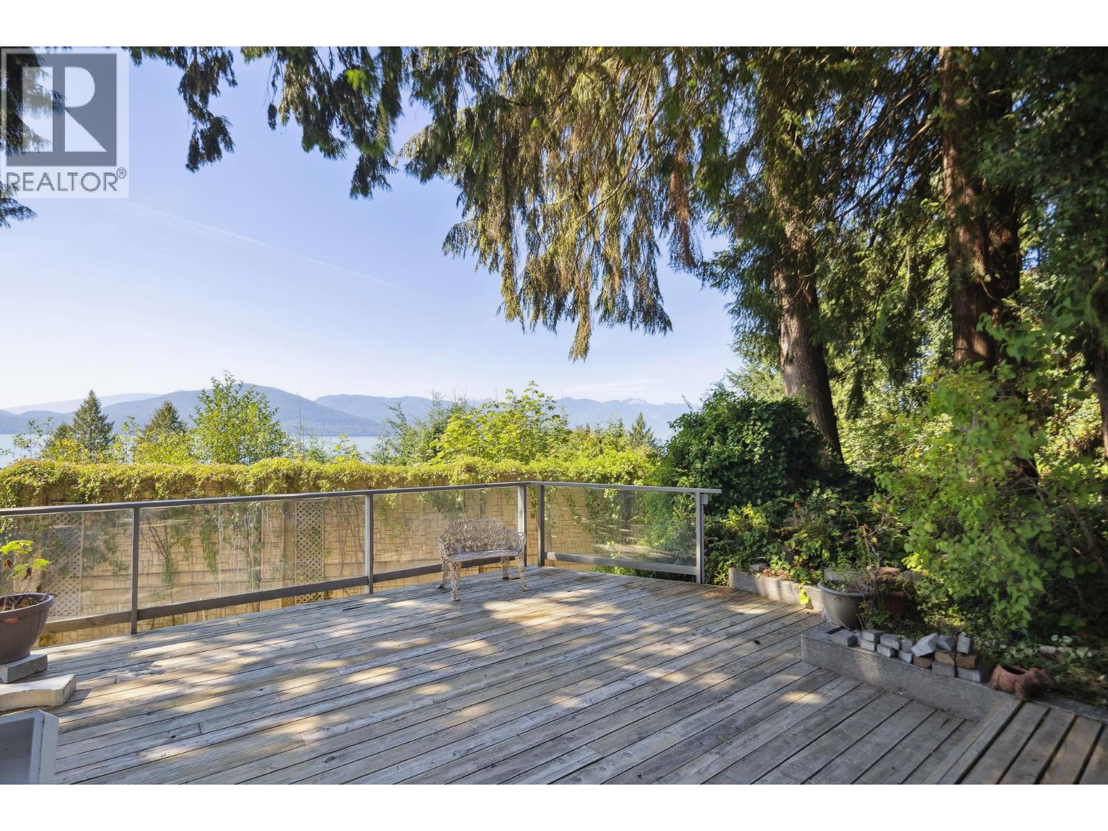 330 Bayview Road Property Photo 24