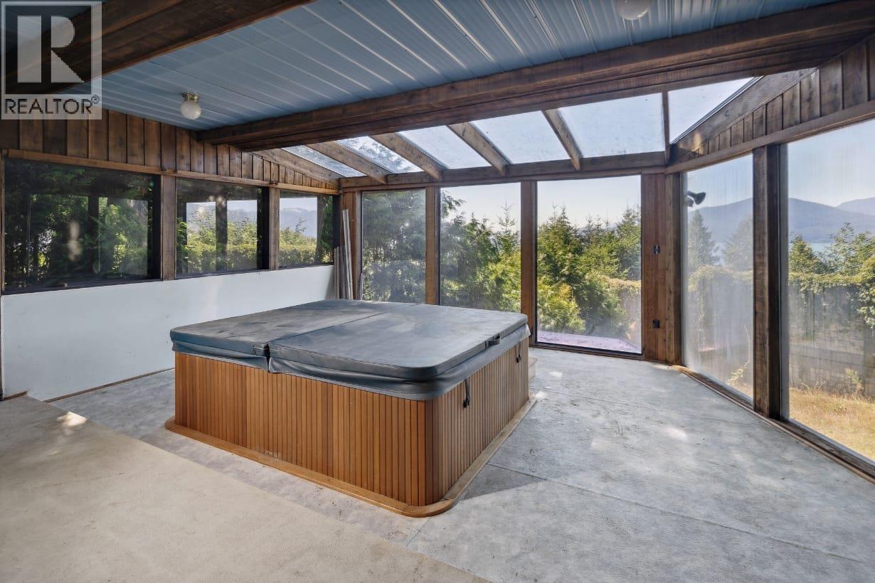 330 Bayview Road Property Photo 28