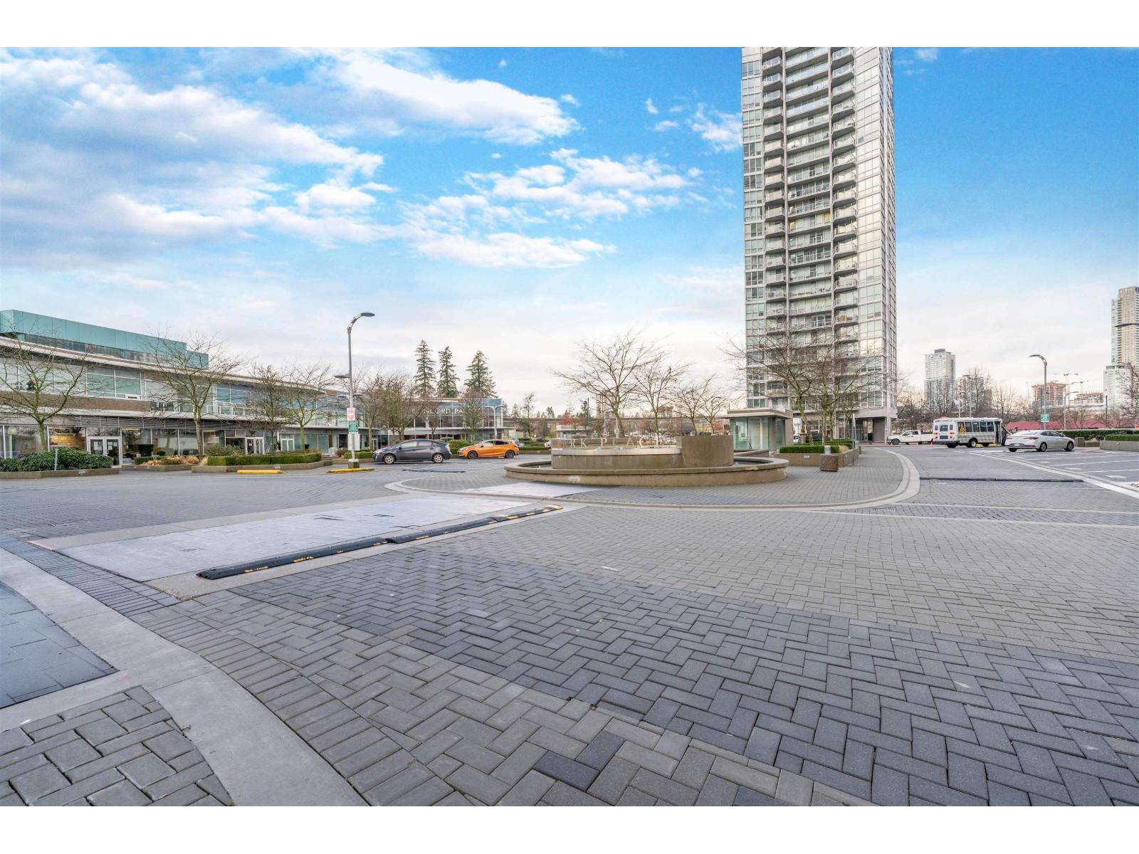 1904 9887 Whalley Boulevard Property Photo 13