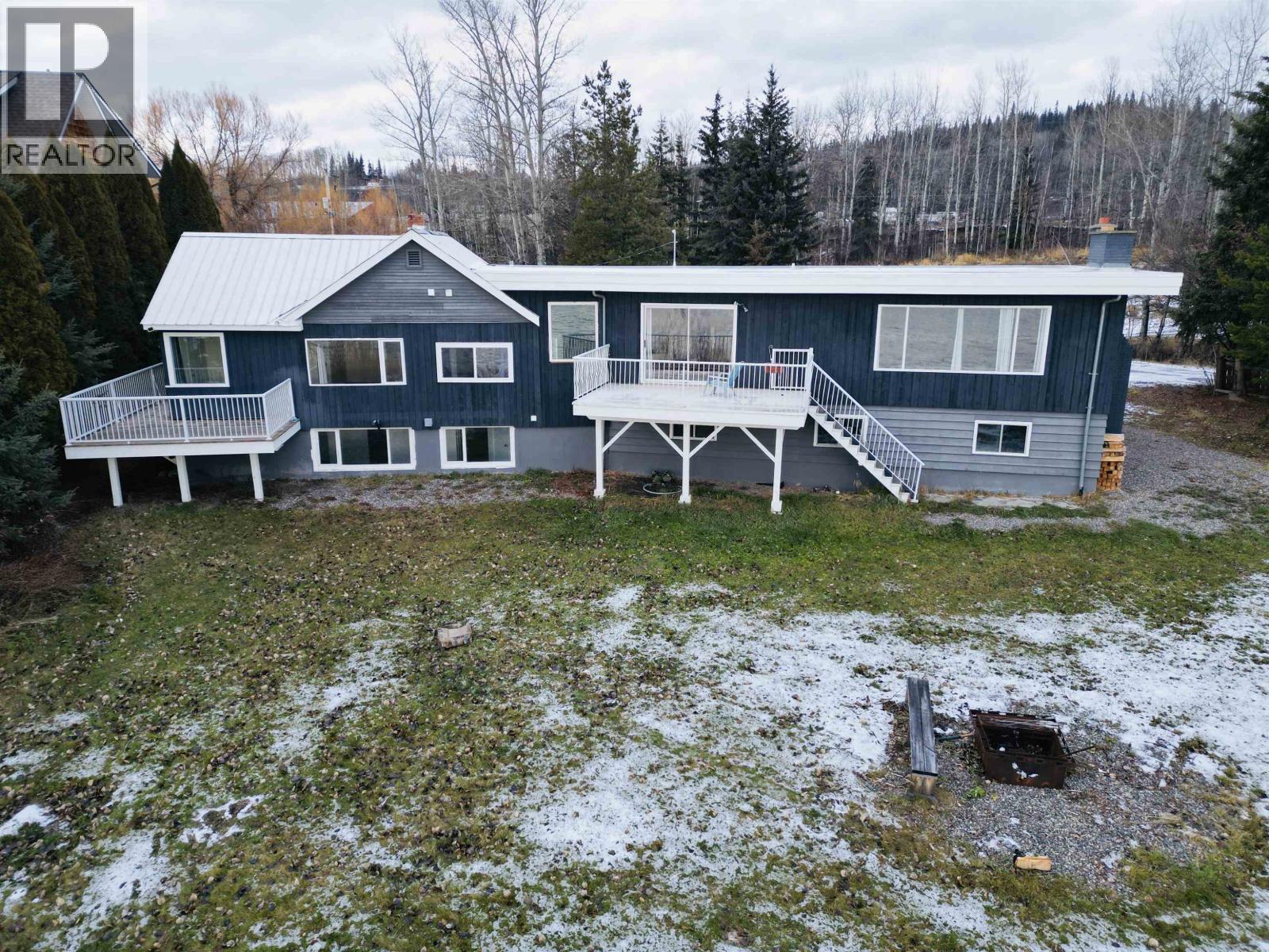 298 Pioneer Way Property Photo 1