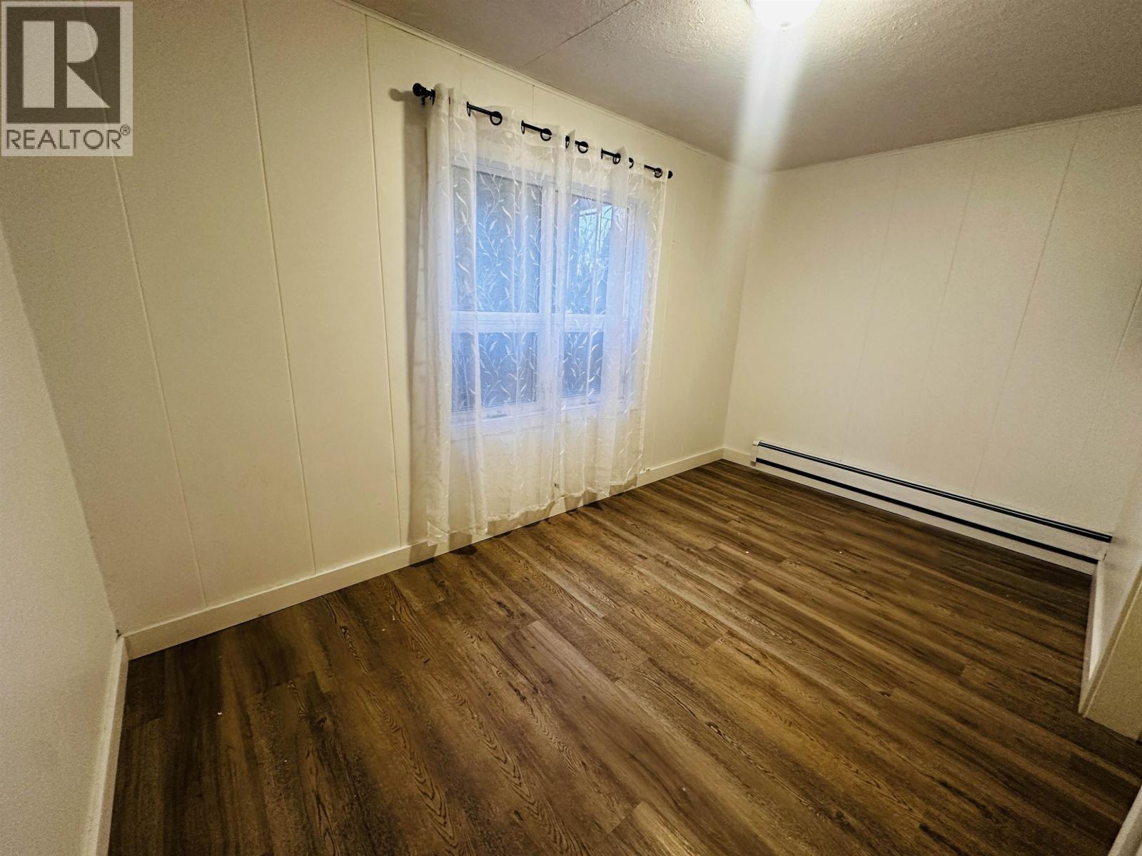 298 Pioneer Way Property Photo 28