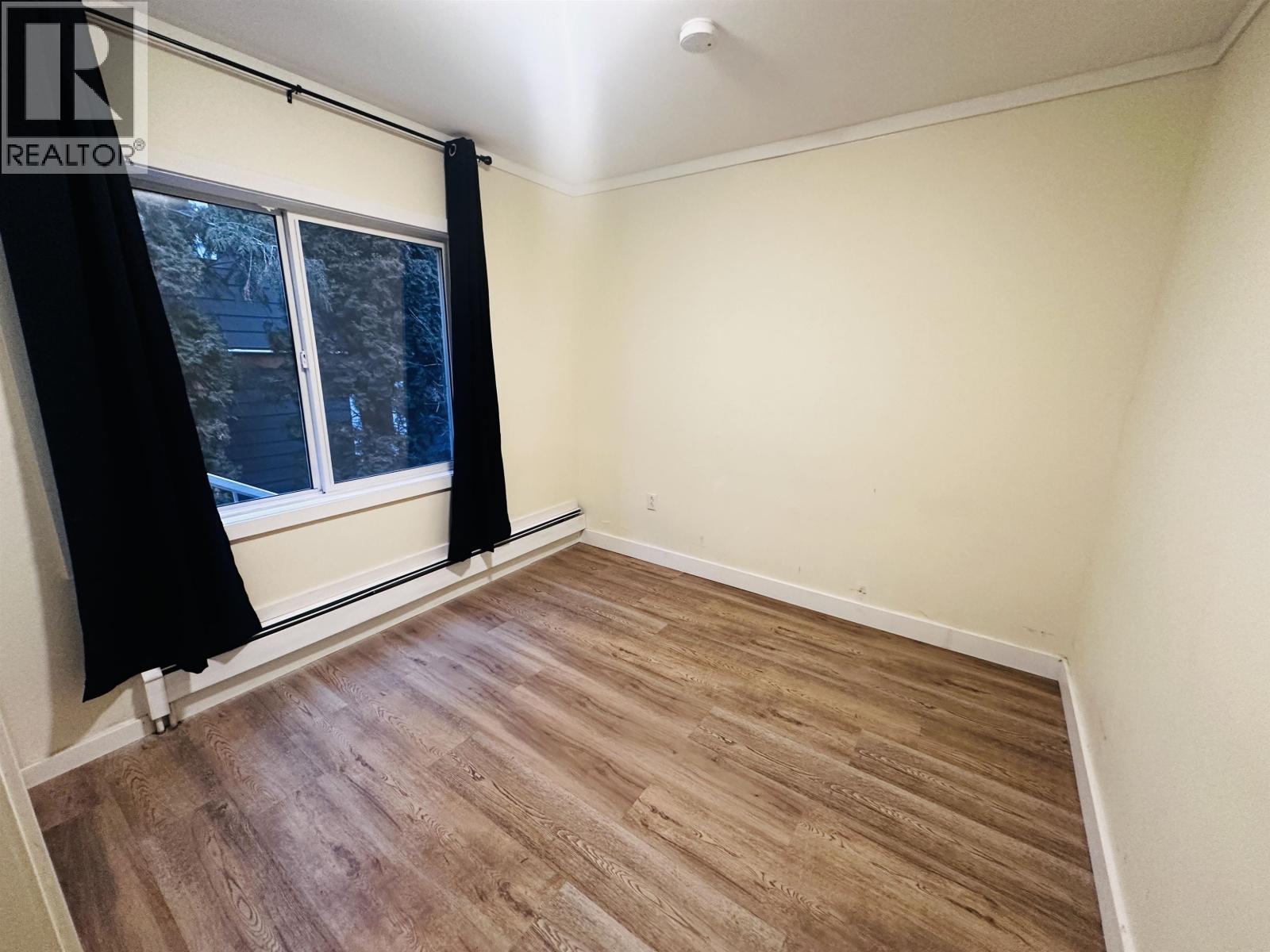 298 Pioneer Way Property Photo 32