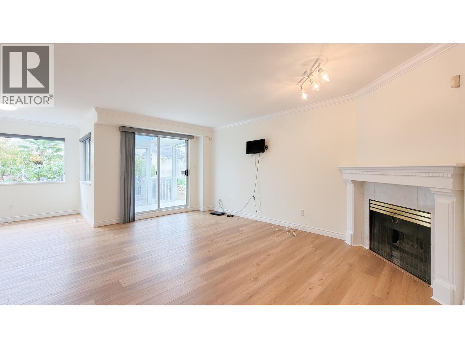 22260 Garratt Drive Property Photo 15