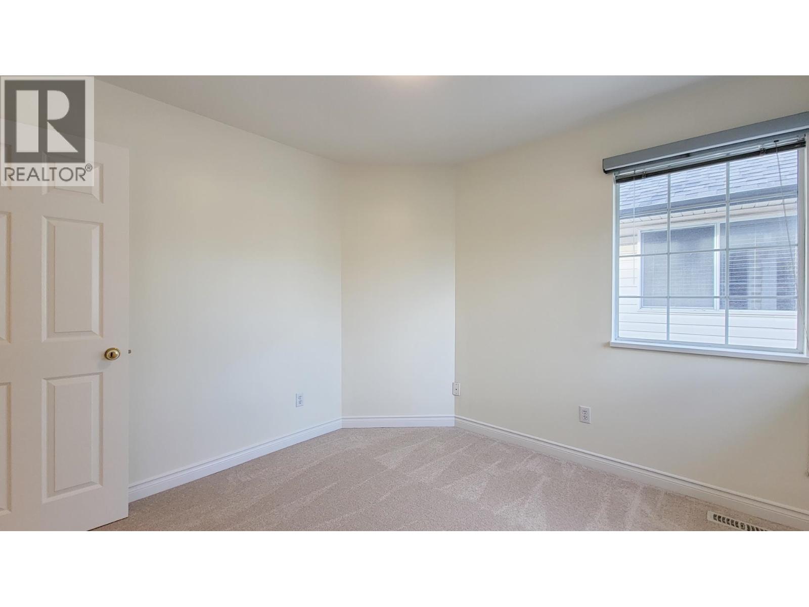 22260 Garratt Drive Property Photo 28