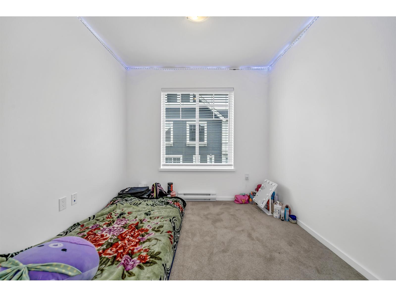 120 15778 85 Avenue Property Photo 16