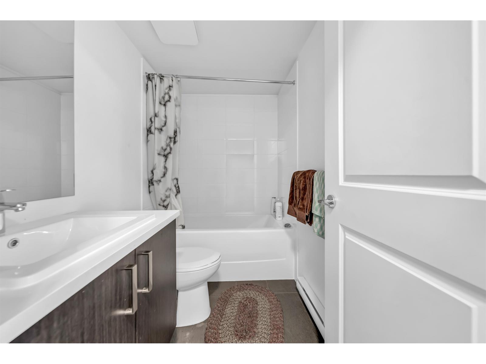 120 15778 85 Avenue Property Photo 23