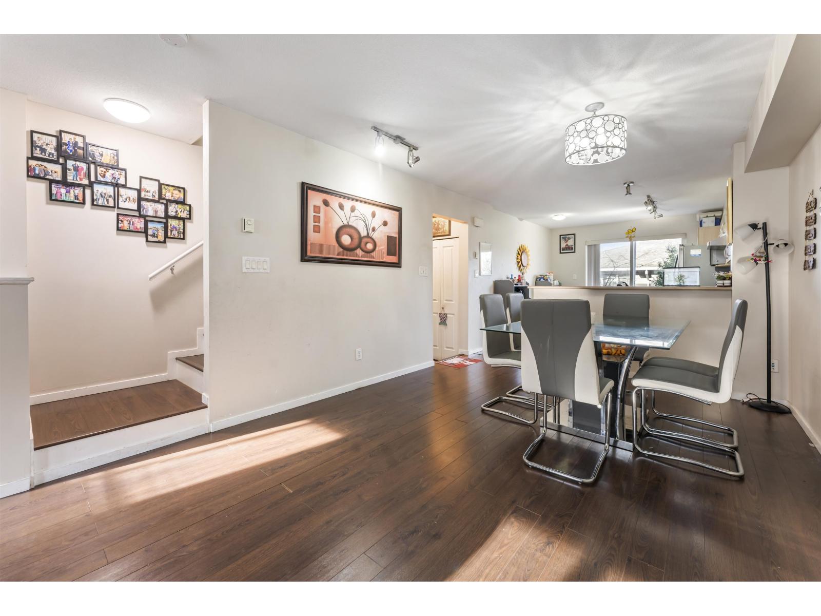 85 15155 62a Avenue Property Photo 12