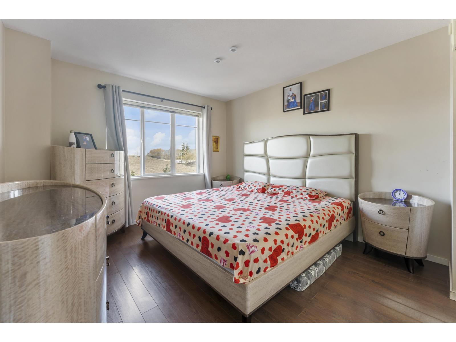 85 15155 62a Avenue Property Photo 16