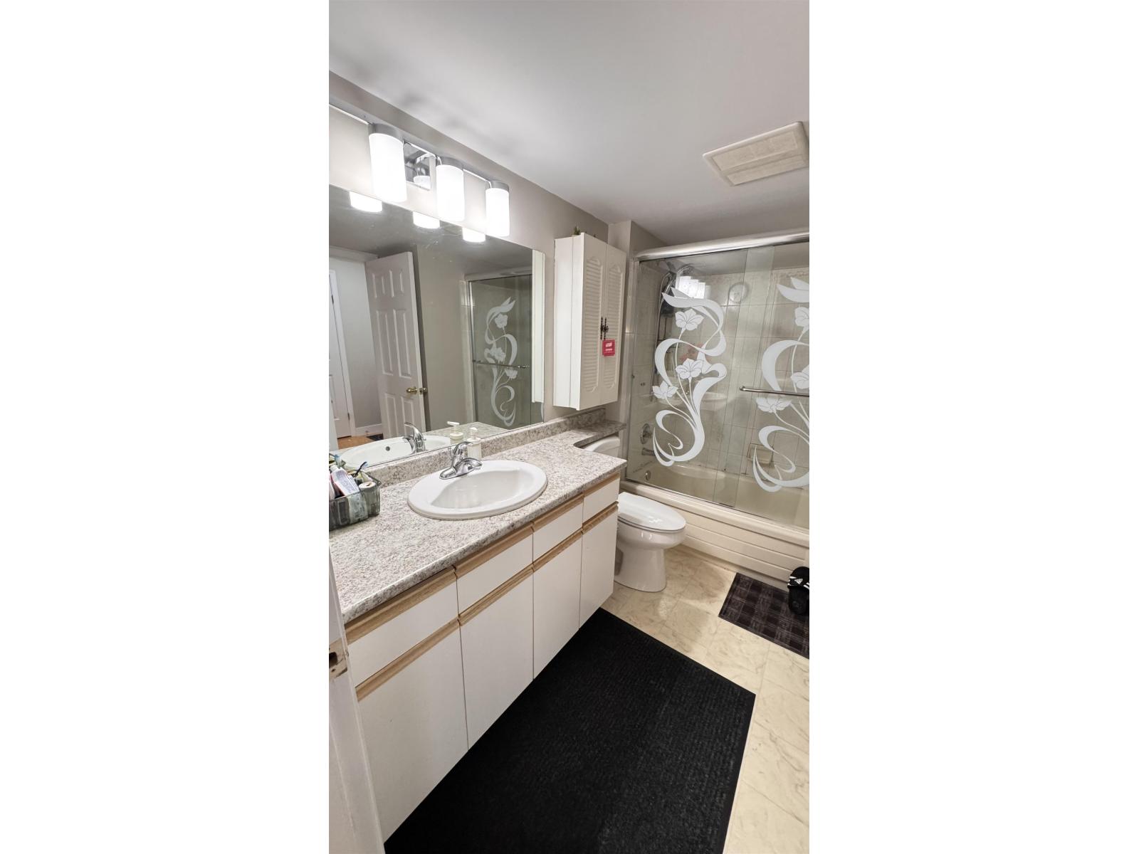 202 9299 121 Street Property Photo 19