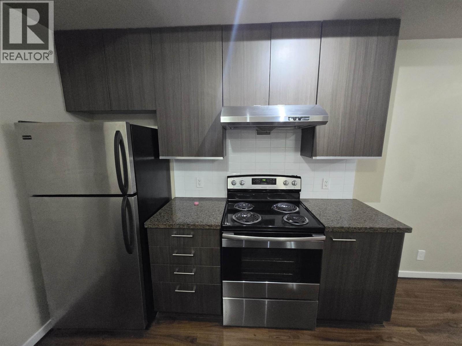 385 4133 Stolberg Street Property Photo 6